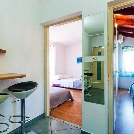 Apartments Brane - Free Parking Zadar Exterior photo